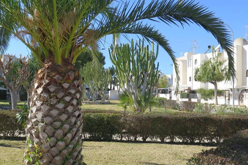 אל קאמפיו Bungalow In Moorse Stijl מראה חיצוני תמונה