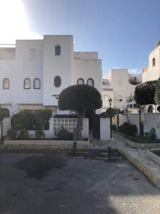 אל קאמפיו Bungalow In Moorse Stijl מראה חיצוני תמונה